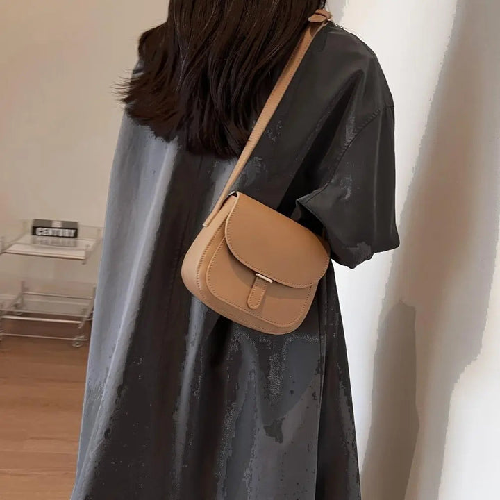 Amelia Retro Saddle Shoulder Bag