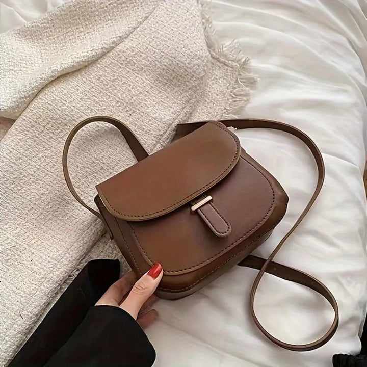 Amelia Retro Saddle Shoulder Bag