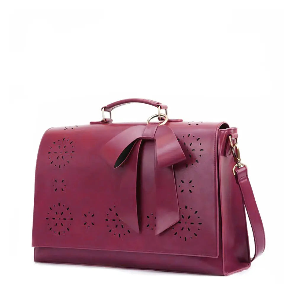 Grace’s Elegant Bow Bag